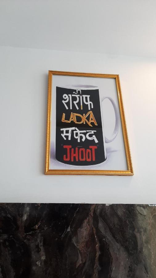 Hotel Hollywood Zirakpur Eksteriør billede